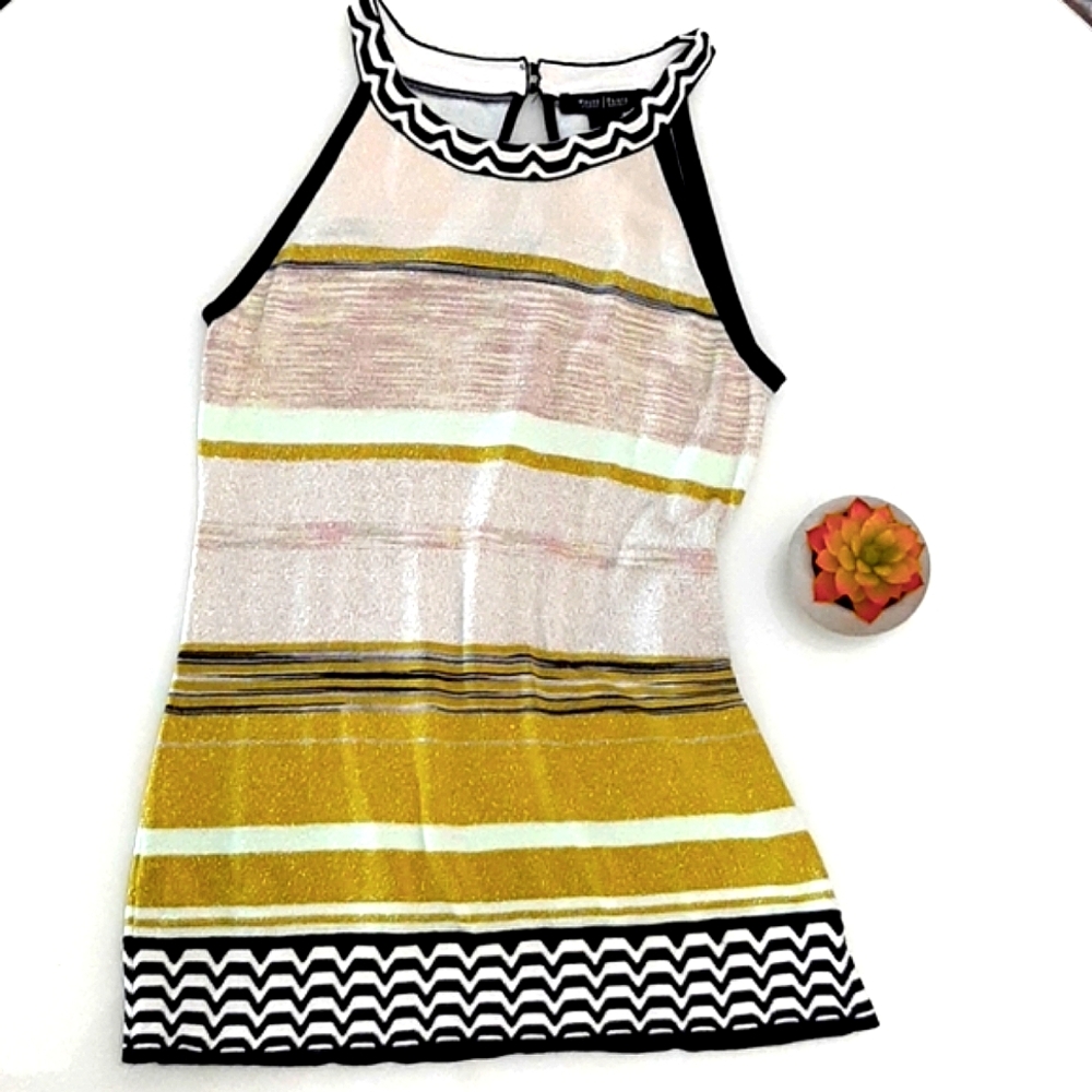 White House Black Market beautiful pattern dress